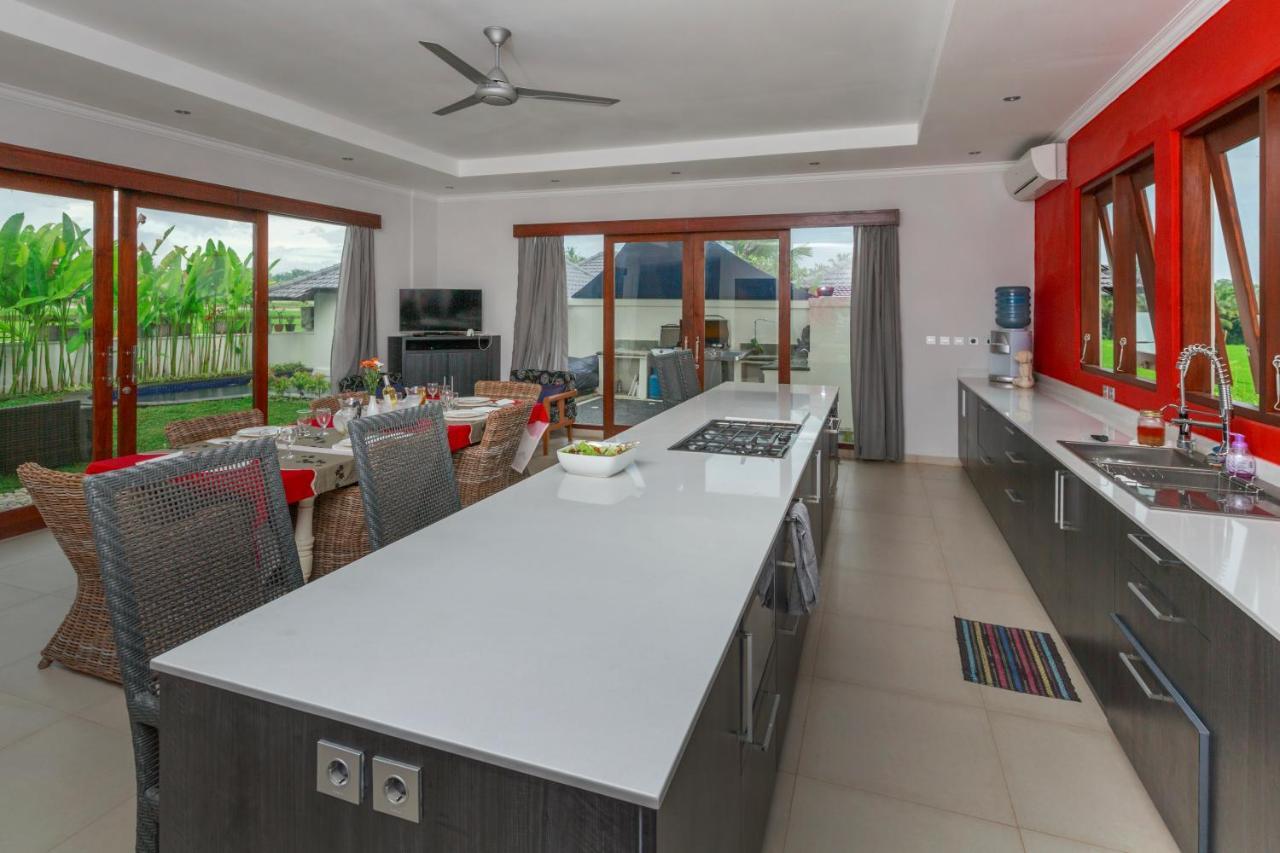 โซโล วิลลา แอนด์ รีทรีต Villa อูบุด ภายนอก รูปภาพ