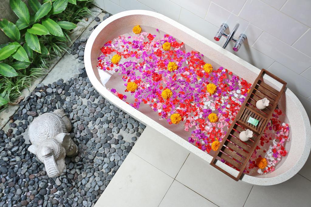 โซโล วิลลา แอนด์ รีทรีต Villa อูบุด ภายนอก รูปภาพ