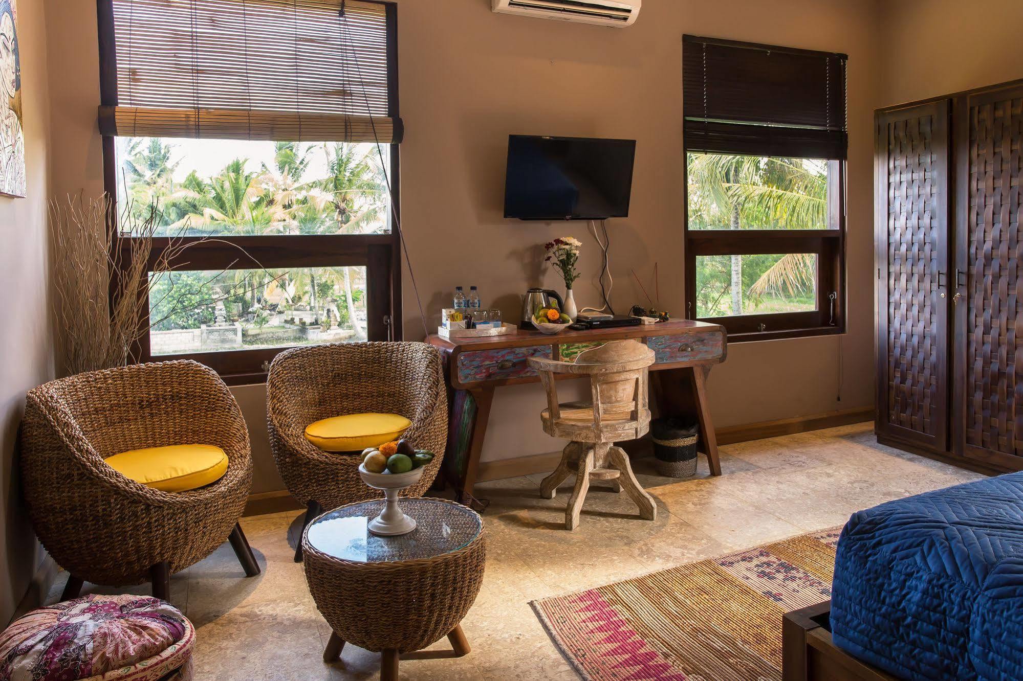 โซโล วิลลา แอนด์ รีทรีต Villa อูบุด ภายนอก รูปภาพ