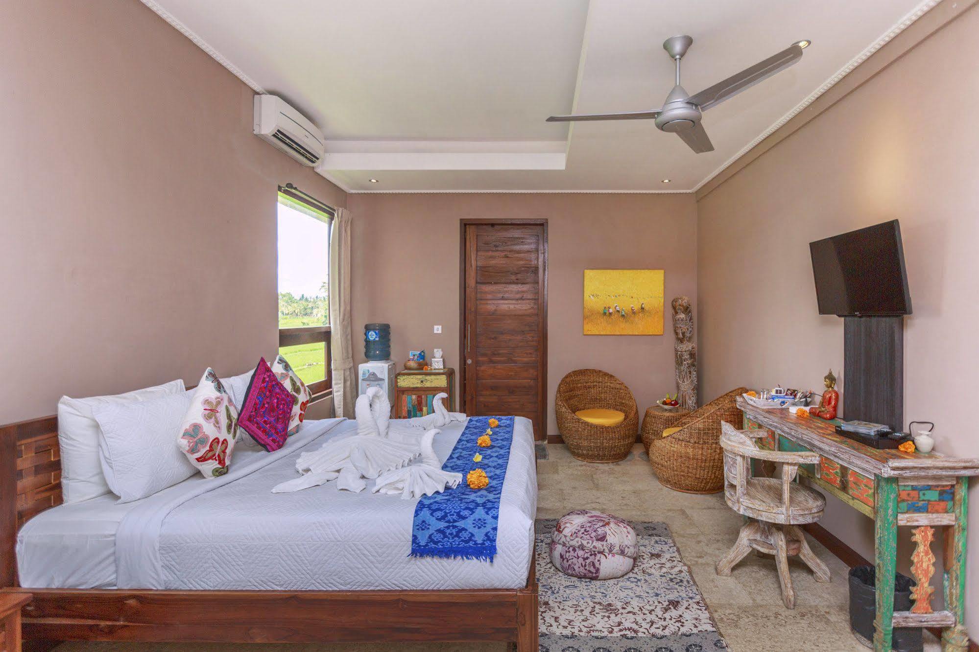 โซโล วิลลา แอนด์ รีทรีต Villa อูบุด ภายนอก รูปภาพ