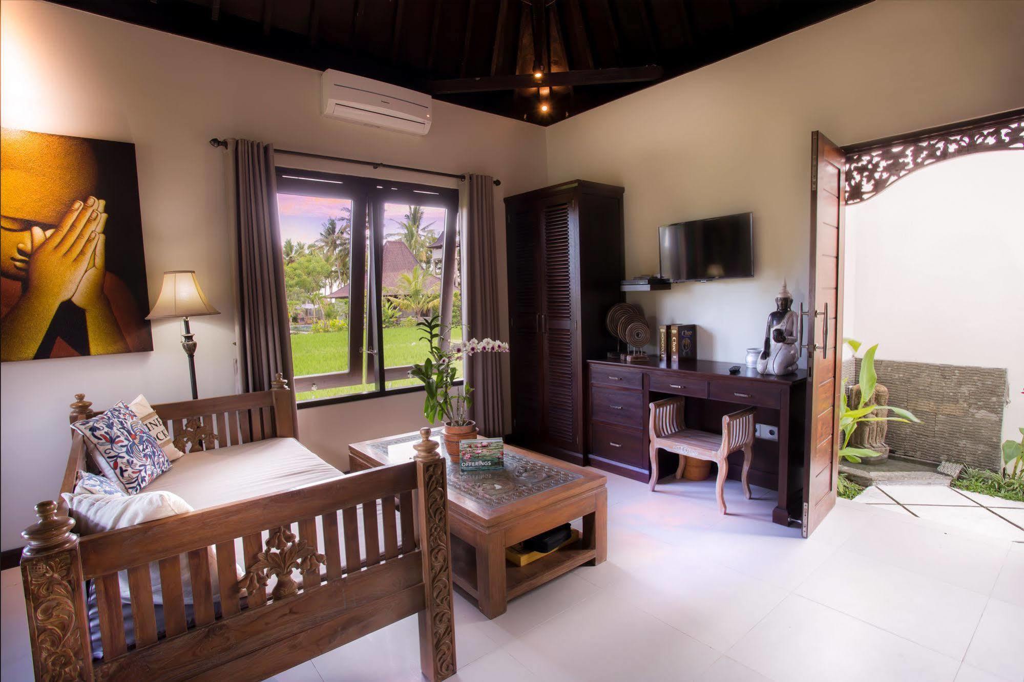 โซโล วิลลา แอนด์ รีทรีต Villa อูบุด ภายนอก รูปภาพ